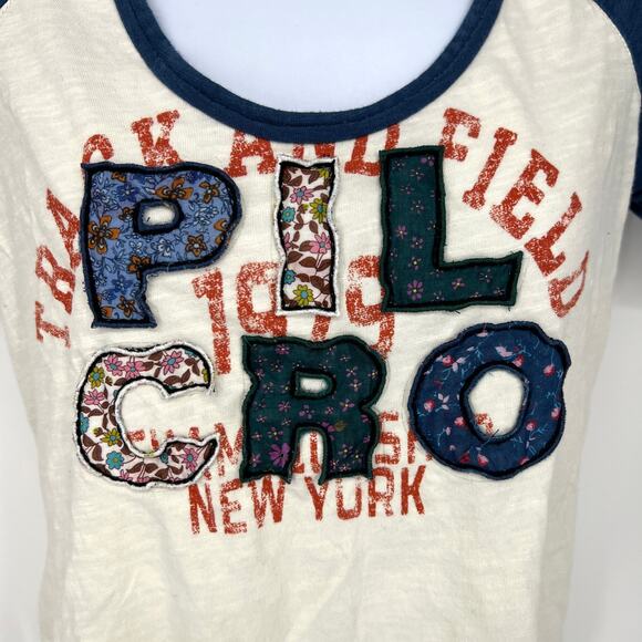Anthropologie Pilcro Varsity Tee Cotton Short Sleeves with Applique Logo Size XS - Picture 3 of 10